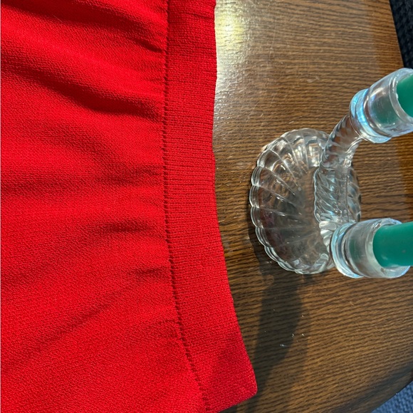 St. John Collection by Marie Gray size 2, 4 Christmas red - Picture 10 of 14